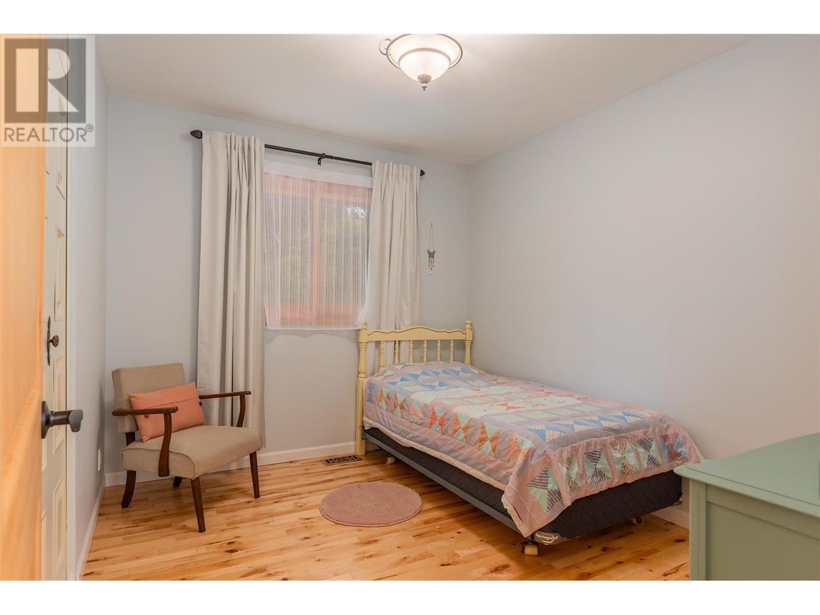 2707 Maple Crescent, Rossland, British Columbia  V0G 1Y0 - Photo 20 - 10356817