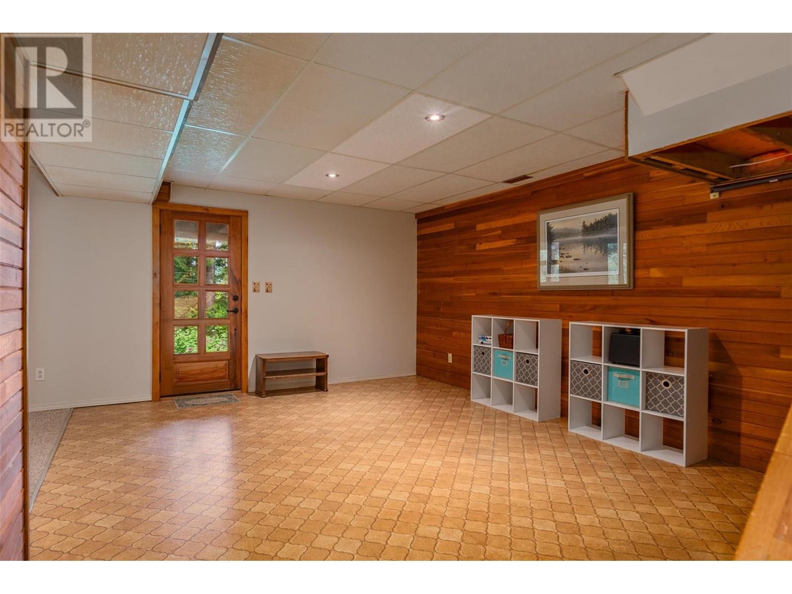 2707 Maple Crescent, Rossland, British Columbia  V0G 1Y0 - Photo 26 - 10356817