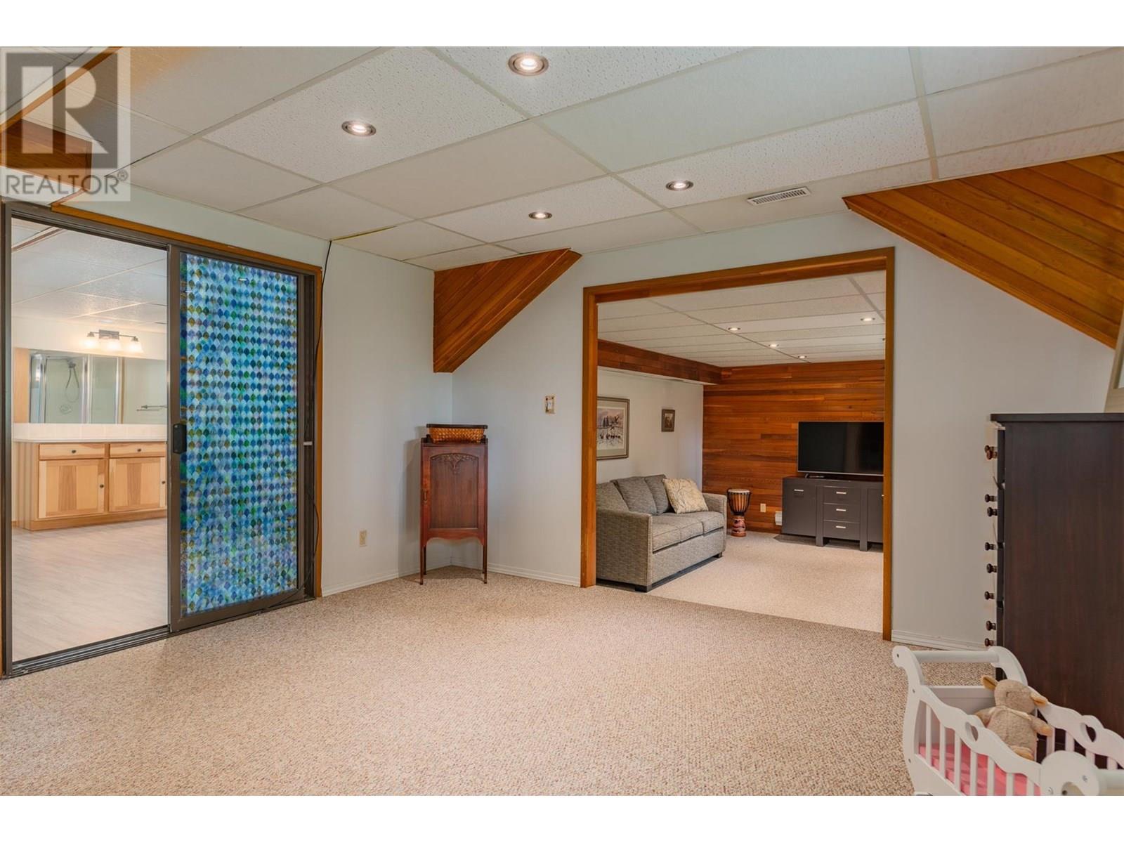 2707 Maple Crescent, Rossland, British Columbia  V0G 1Y0 - Photo 28 - 10356817