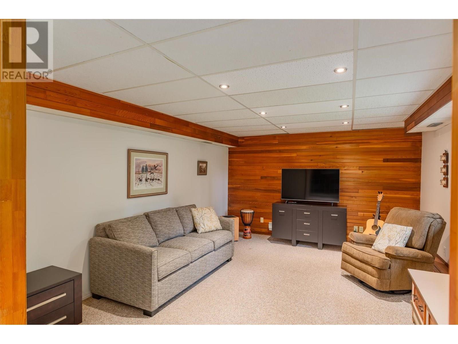 2707 Maple Crescent, Rossland, British Columbia  V0G 1Y0 - Photo 29 - 10356817