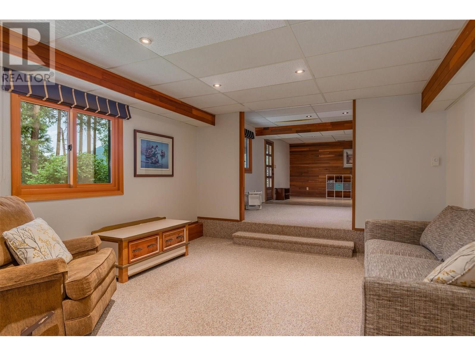 2707 Maple Crescent, Rossland, British Columbia  V0G 1Y0 - Photo 30 - 10356817