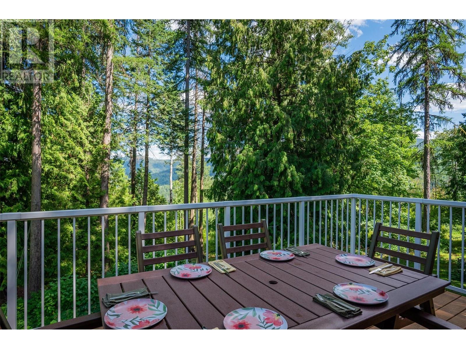 2707 Maple Crescent, Rossland, British Columbia  V0G 1Y0 - Photo 42 - 10356817