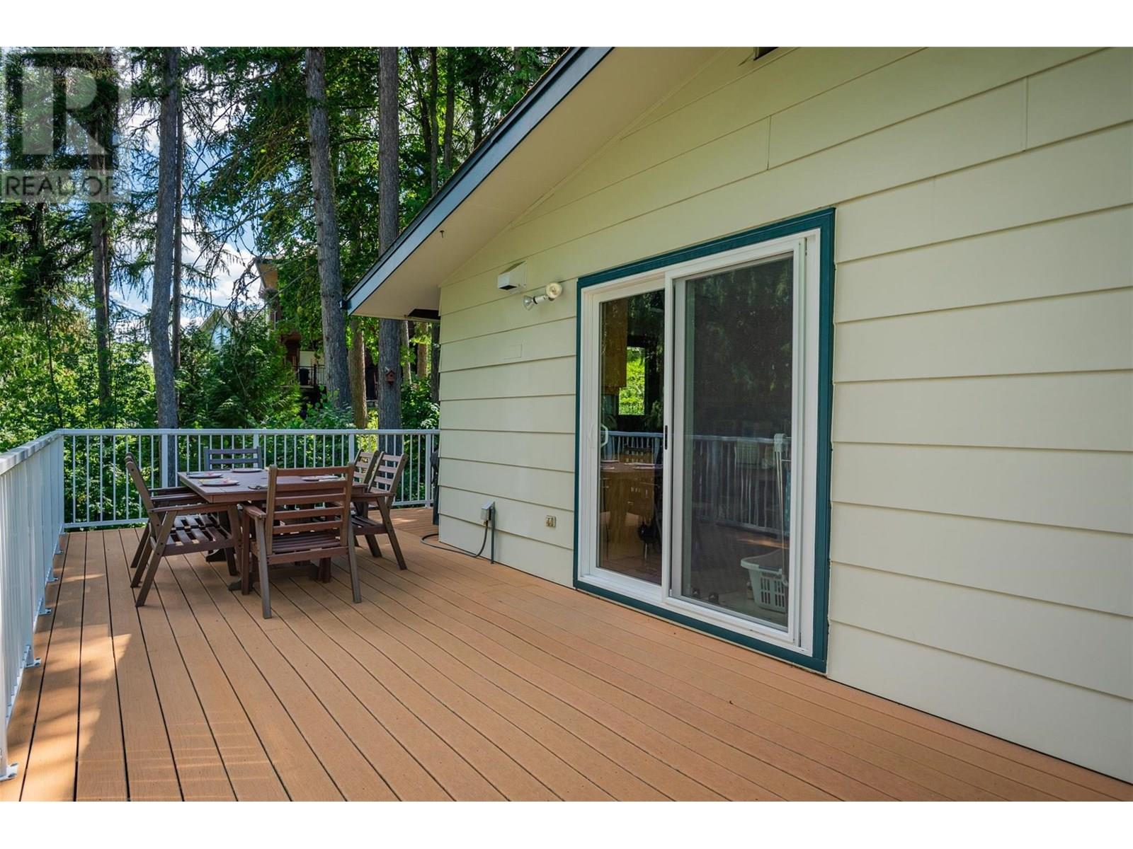 2707 Maple Crescent, Rossland, British Columbia  V0G 1Y0 - Photo 44 - 10356817