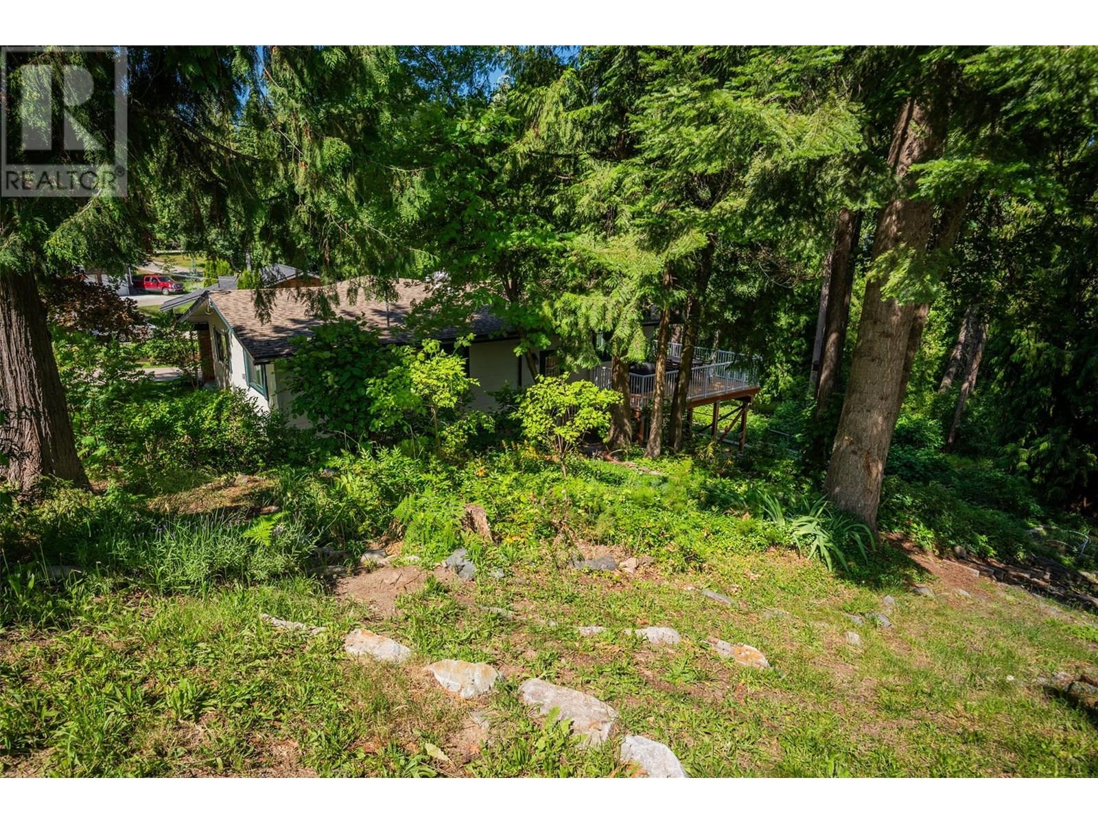 2707 Maple Crescent, Rossland, British Columbia  V0G 1Y0 - Photo 57 - 10356817