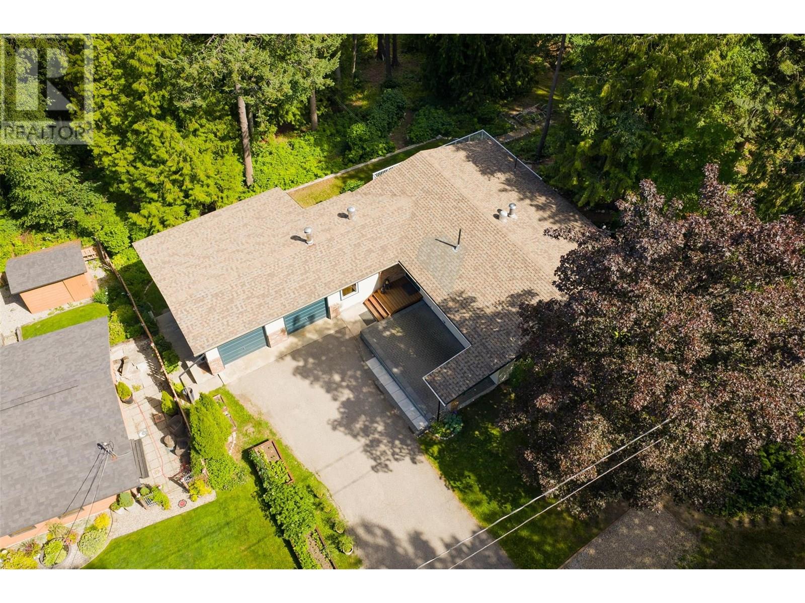 2707 Maple Crescent, Rossland, British Columbia  V0G 1Y0 - Photo 59 - 10356817