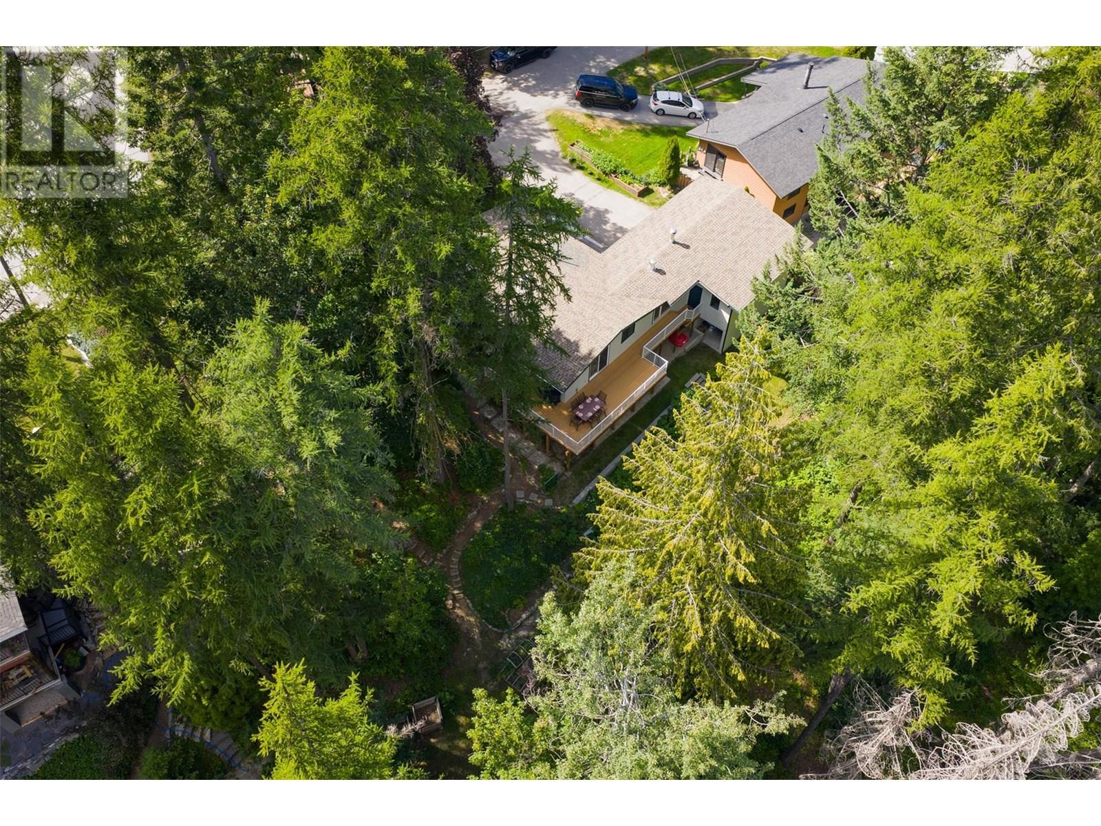 2707 Maple Crescent, Rossland, British Columbia  V0G 1Y0 - Photo 60 - 10356817
