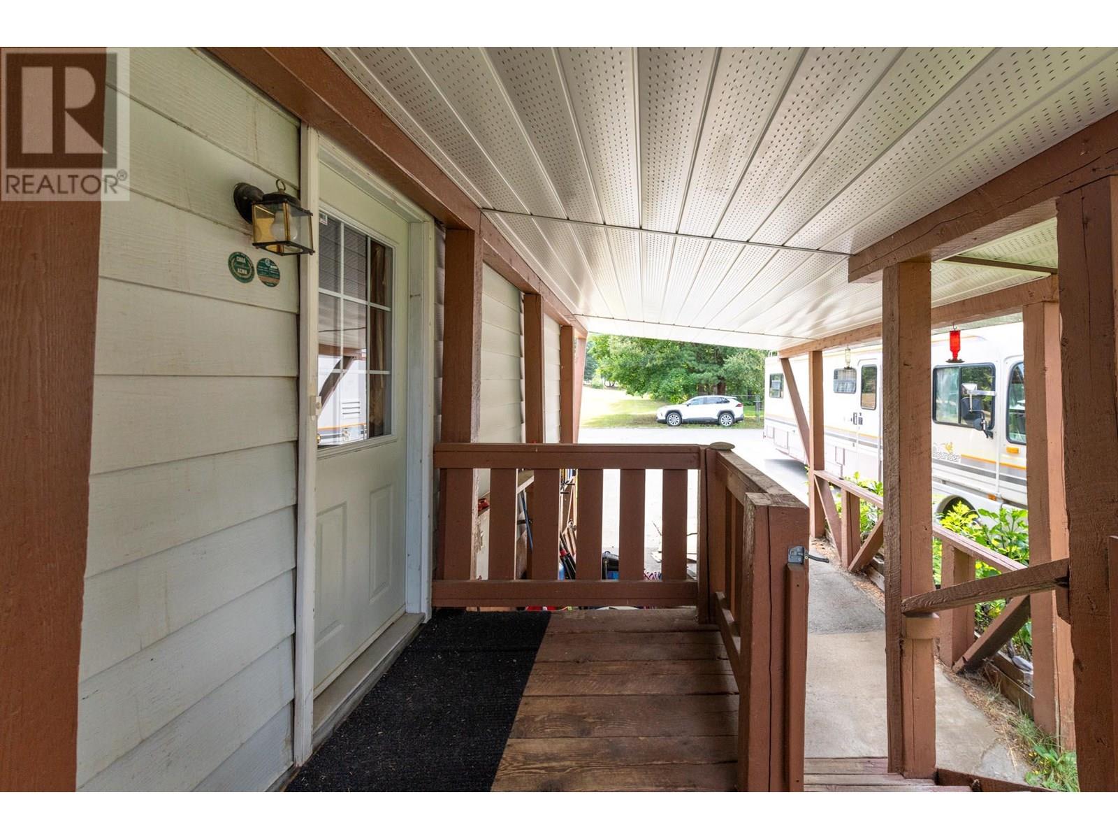 901 Eighth Street, Salmo, British Columbia  V0G 1Z0 - Photo 22 - 10356045