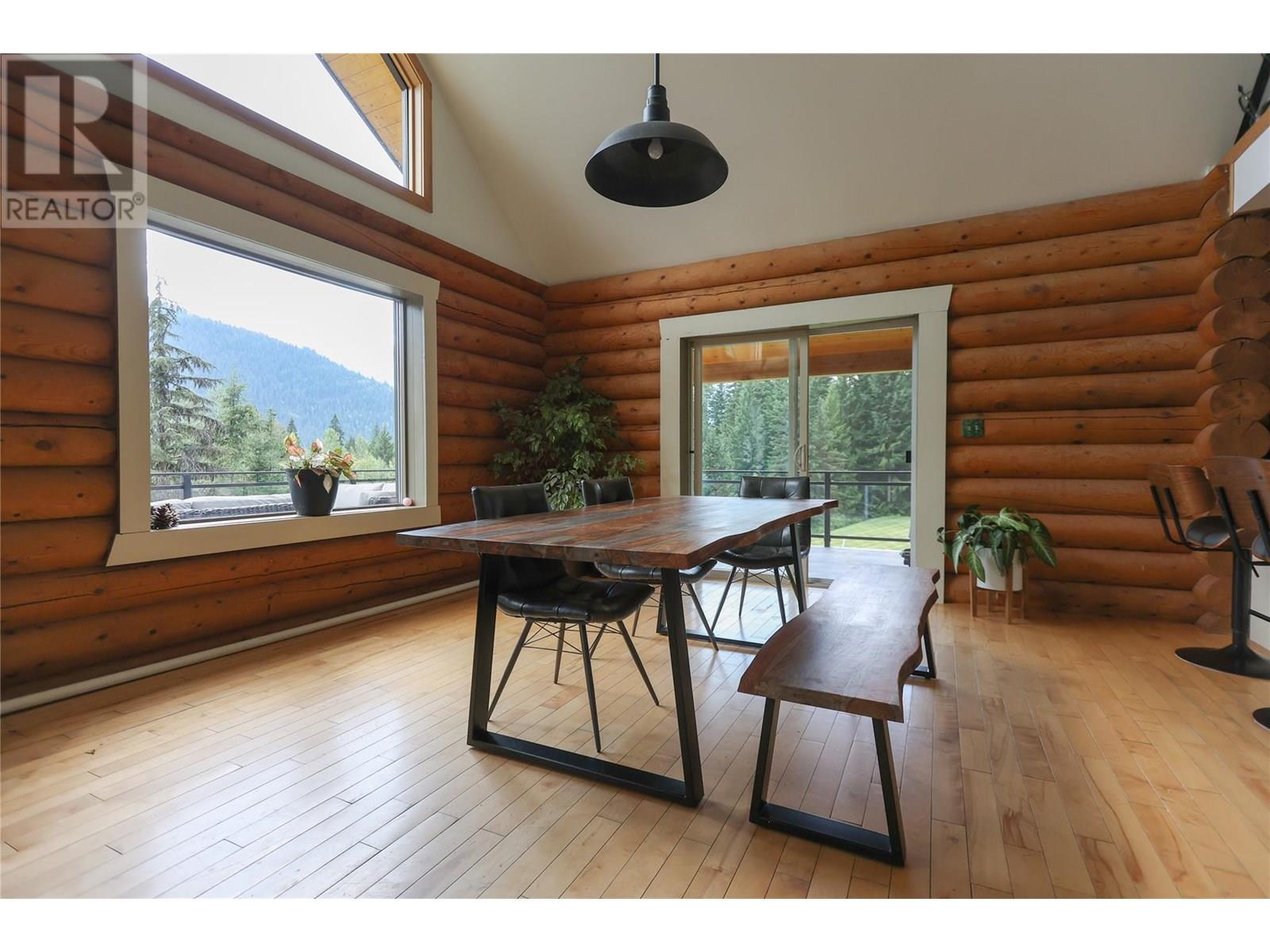 6580 6 Highway, Ymir, British Columbia  V0G 2K0 - Photo 24 - 10356835