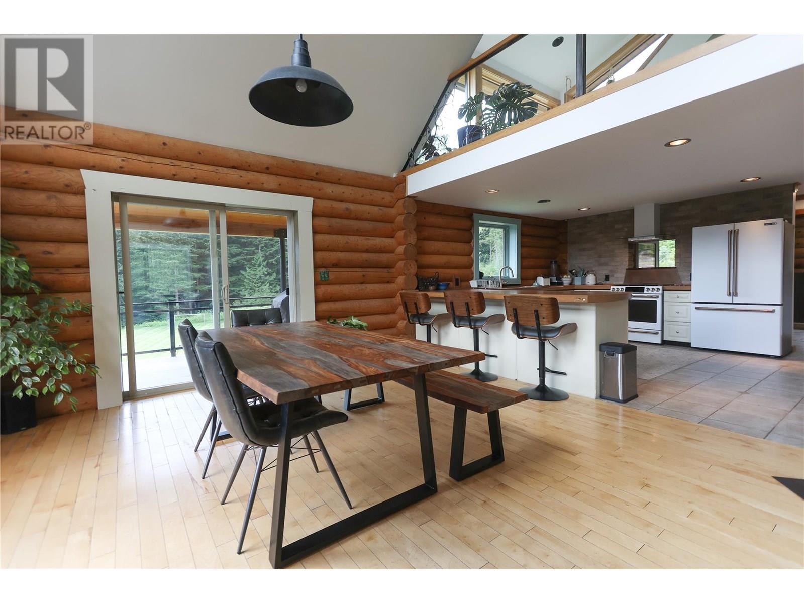 6580 6 Highway, Ymir, British Columbia  V0G 2K0 - Photo 27 - 10356835