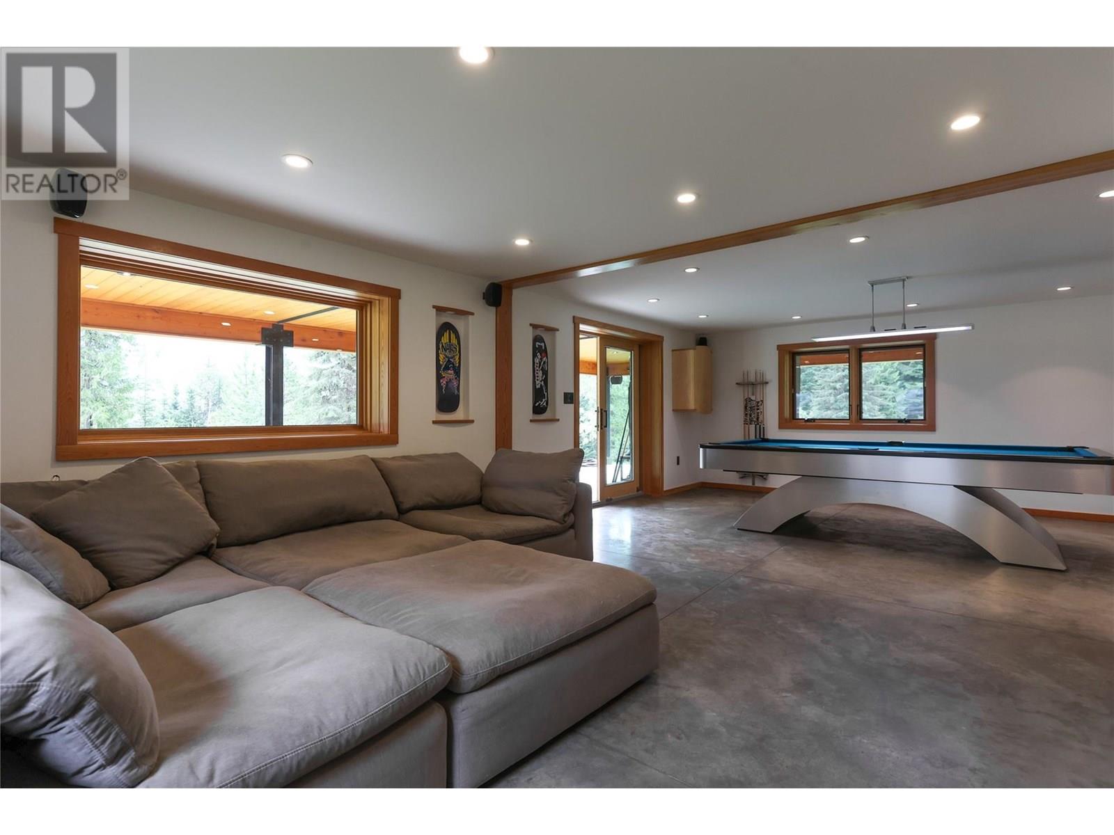 6580 6 Highway, Ymir, British Columbia  V0G 2K0 - Photo 49 - 10356835