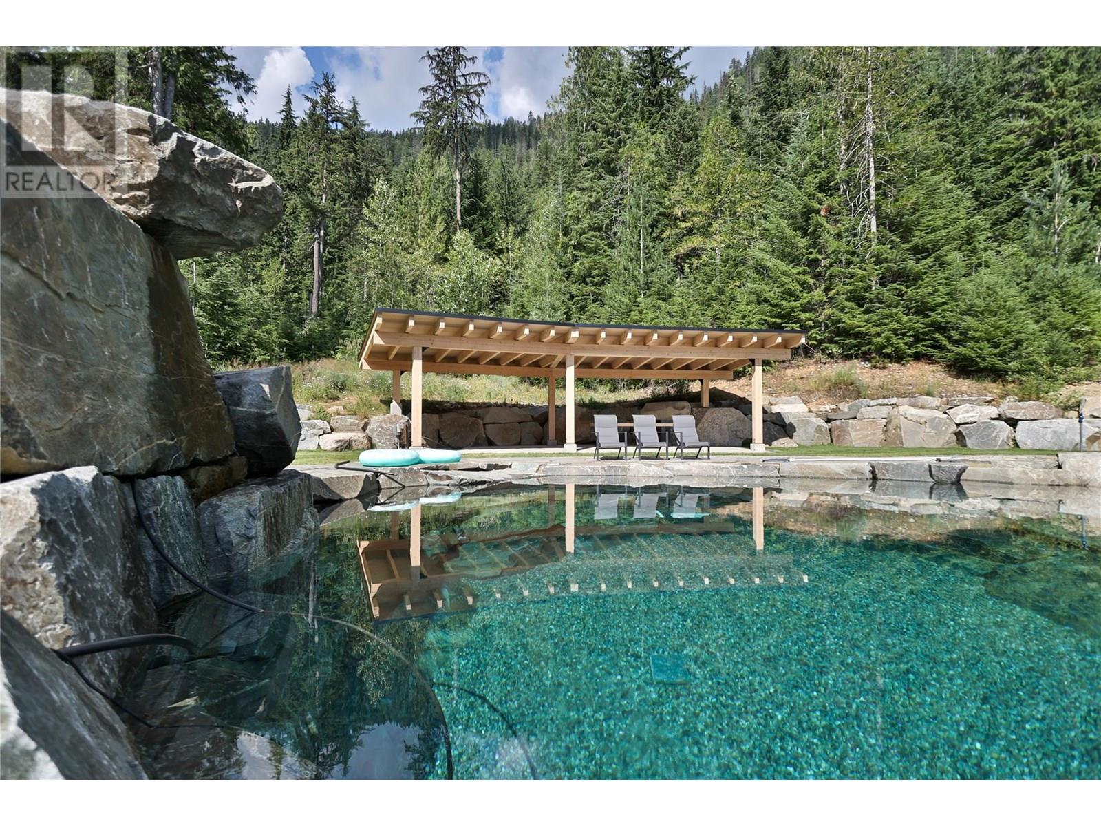 6580 6 Highway, Ymir, British Columbia  V0G 2K0 - Photo 57 - 10356835