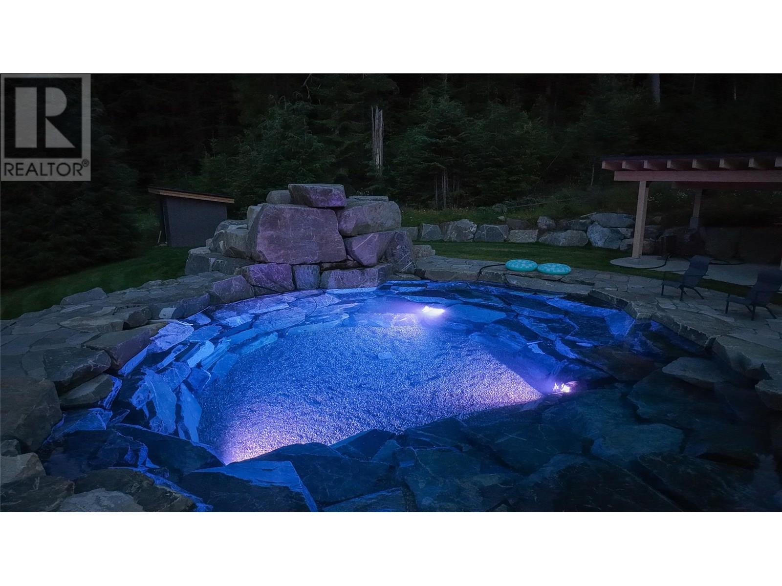 6580 6 Highway, Ymir, British Columbia  V0G 2K0 - Photo 67 - 10356835