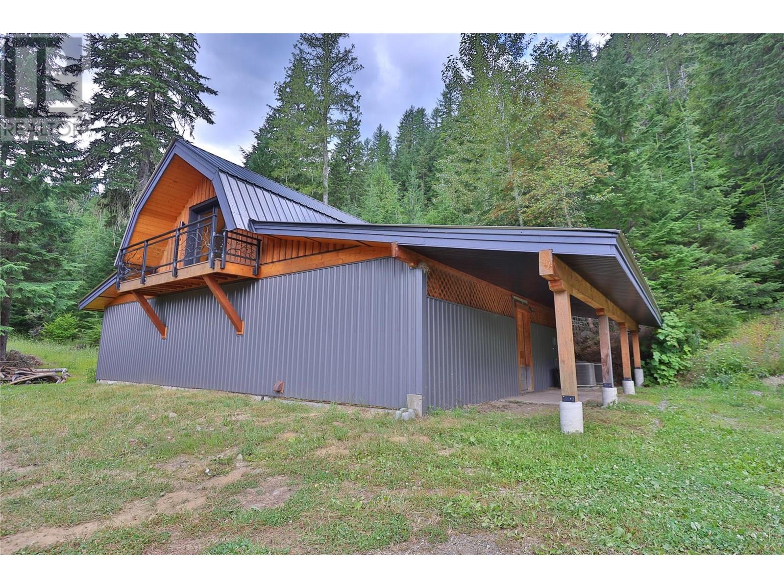 6580 6 Highway, Ymir, British Columbia  V0G 2K0 - Photo 72 - 10356835