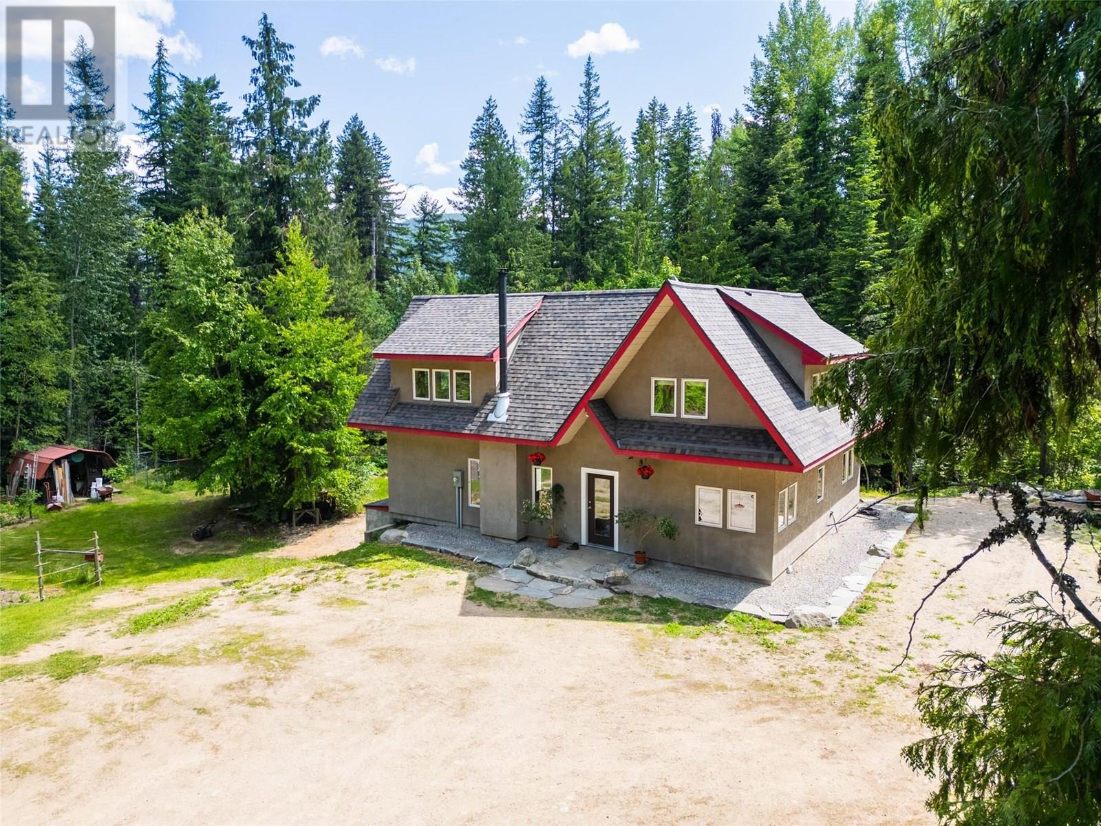 3675 Thompson Road, Bonnington Falls, British Columbia  V0G 2G3 - Photo 1 - 10350788