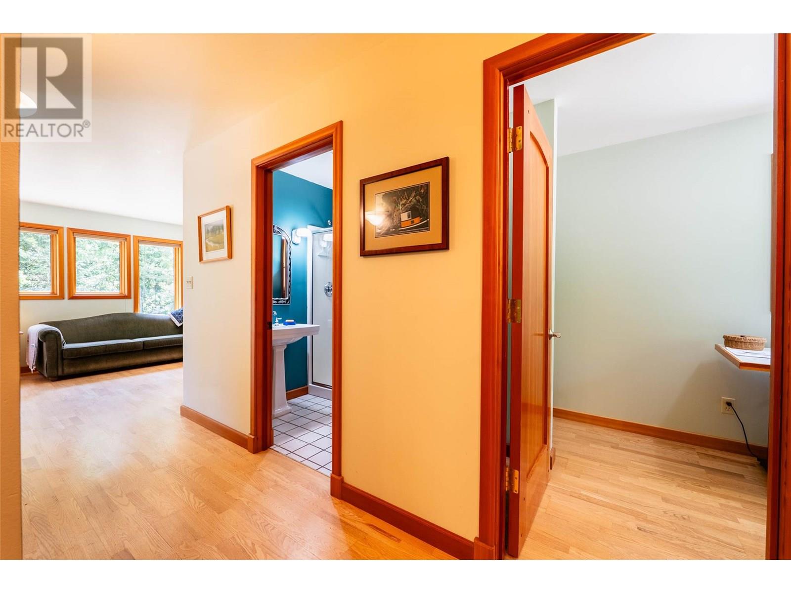 3675 Thompson Road, Bonnington Falls, British Columbia  V0G 2G3 - Photo 19 - 10350788