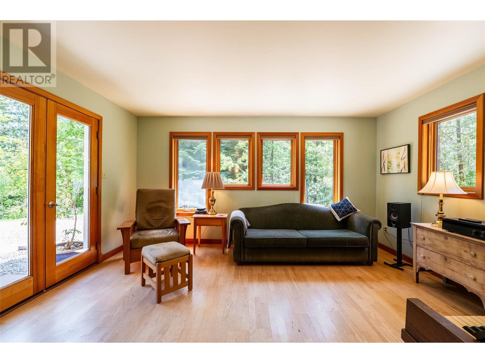 3675 Thompson Road, Bonnington Falls, British Columbia  V0G 2G3 - Photo 24 - 10350788
