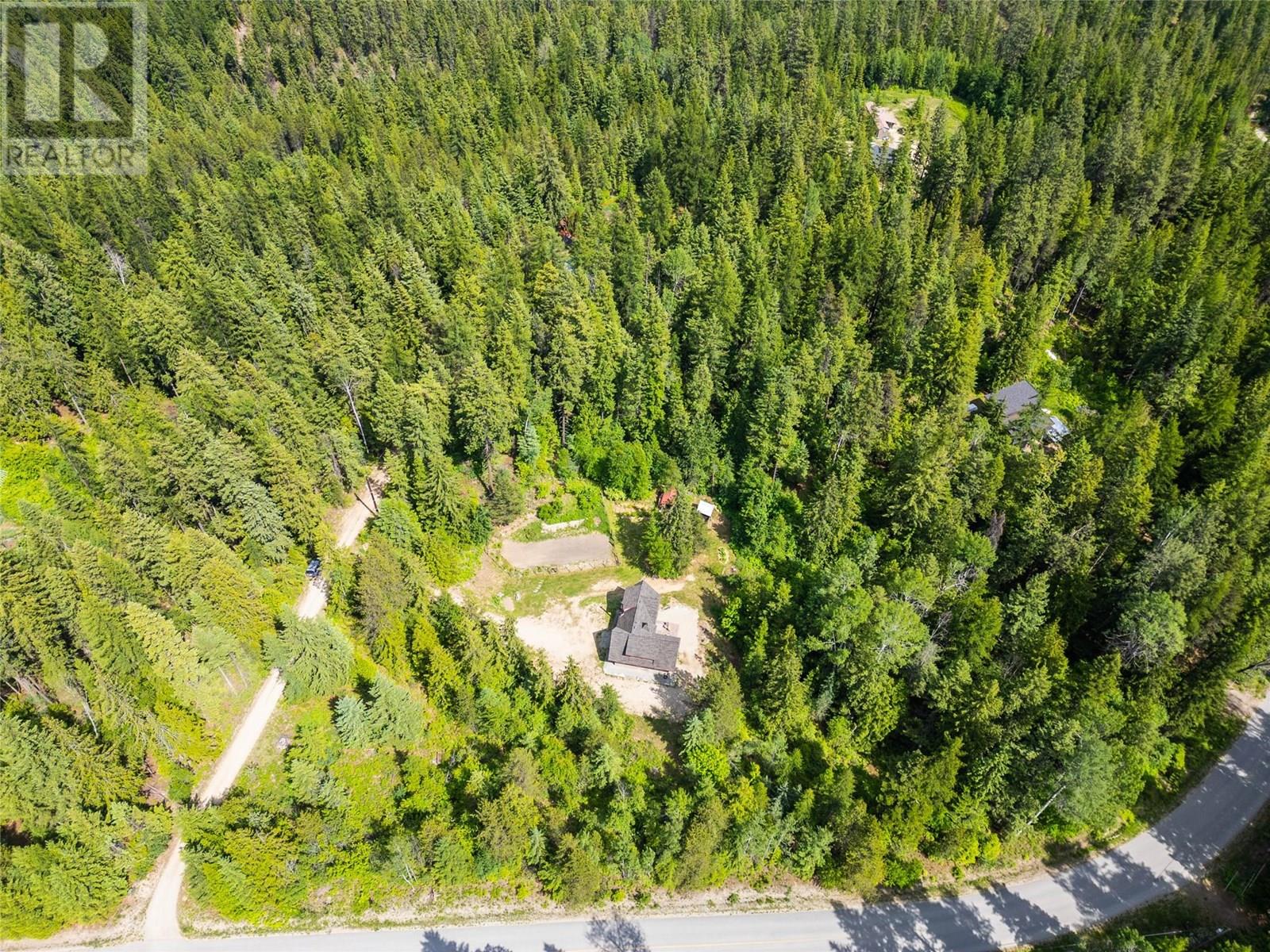 3675 Thompson Road, Bonnington Falls, British Columbia  V0G 2G3 - Photo 3 - 10350788