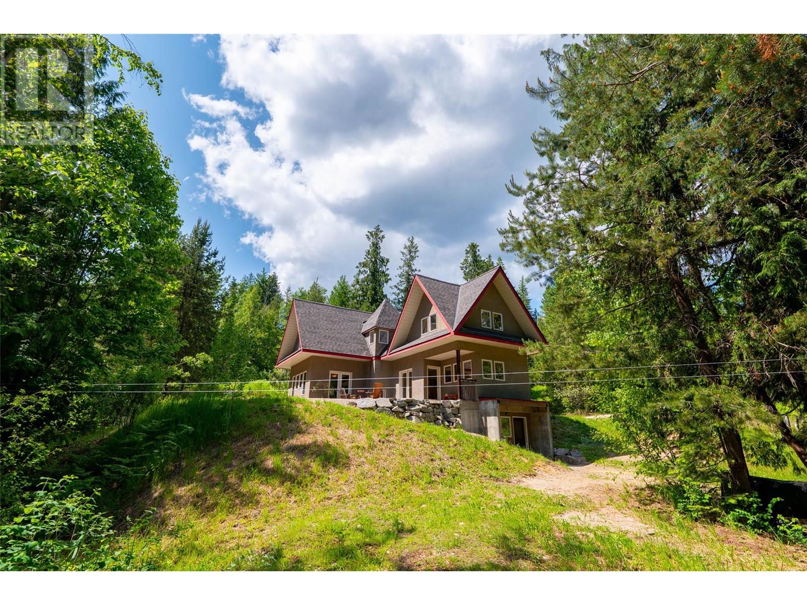 3675 Thompson Road, Bonnington Falls, British Columbia  V0G 2G3 - Photo 58 - 10350788