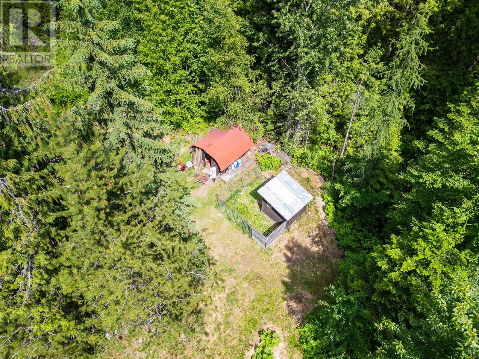 3675 Thompson Road, Bonnington Falls, British Columbia  V0G 2G3 - Photo 78 - 10350788