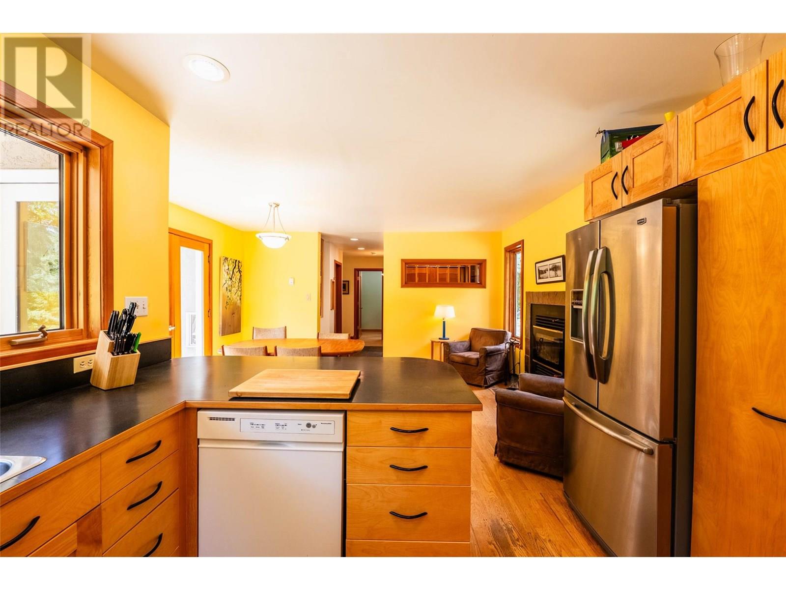 3675 Thompson Road, Bonnington Falls, British Columbia  V0G 2G3 - Photo 8 - 10350788