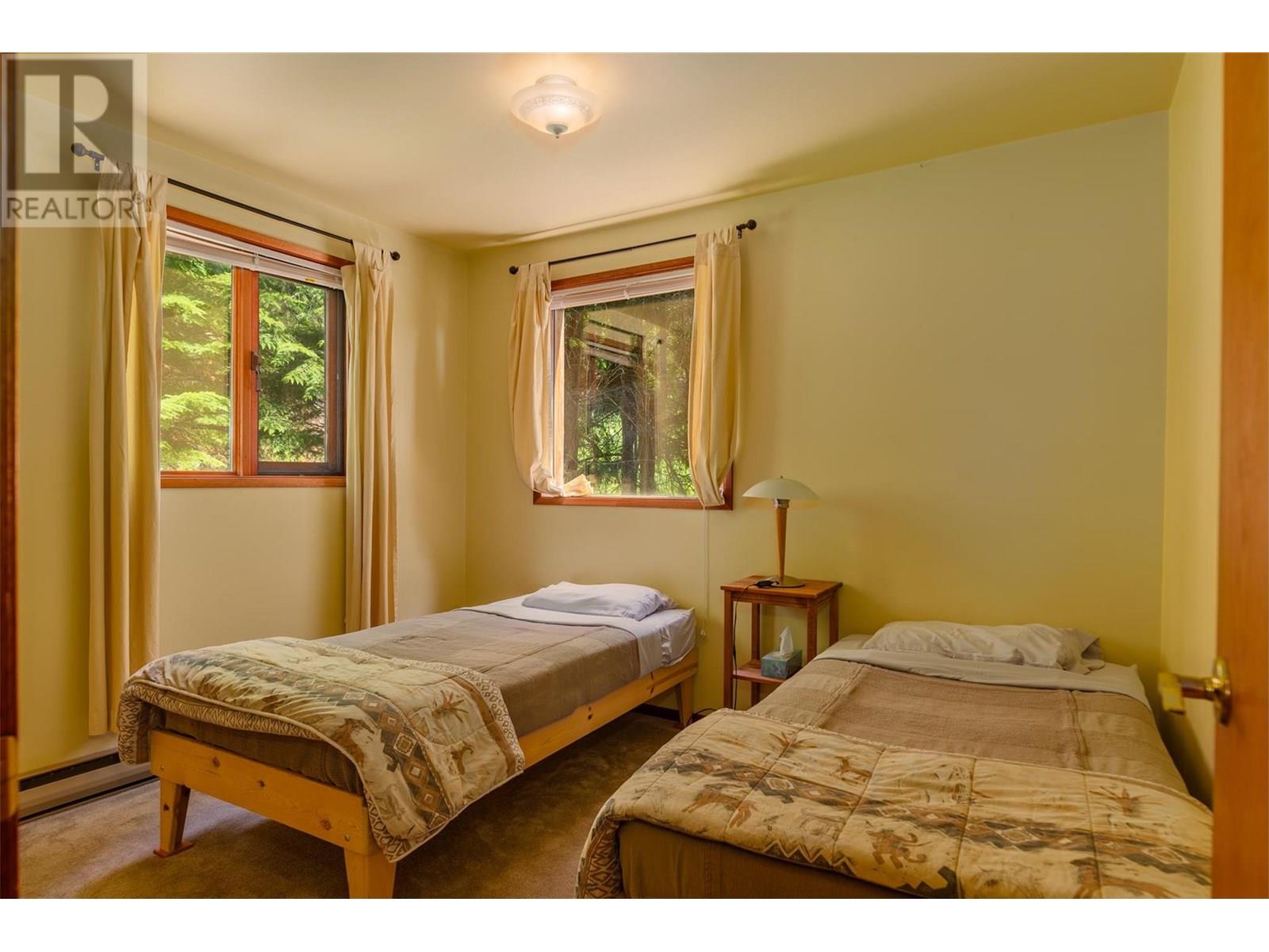 1116 C Avenue, Kaslo, British Columbia  V0G 1M0 - Photo 41 - 10355962