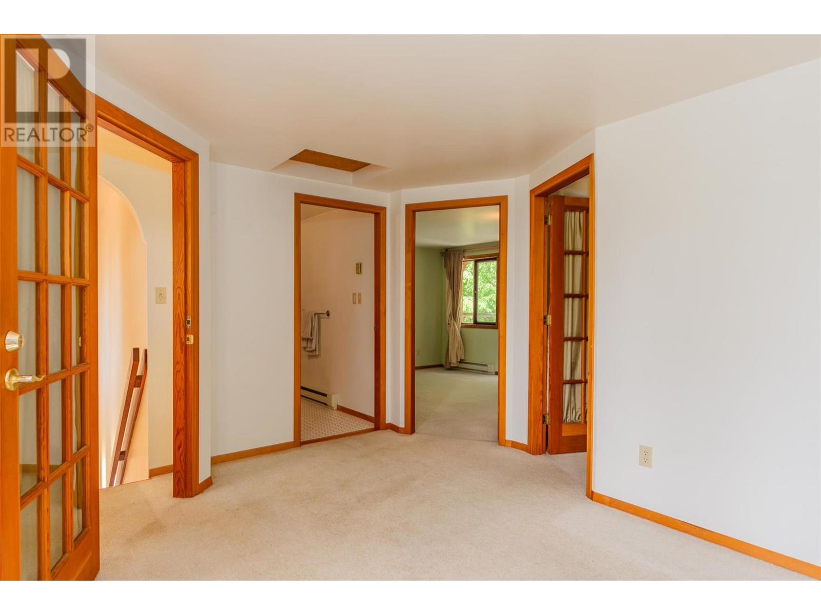 1116 C Avenue, Kaslo, British Columbia  V0G 1M0 - Photo 49 - 10355962
