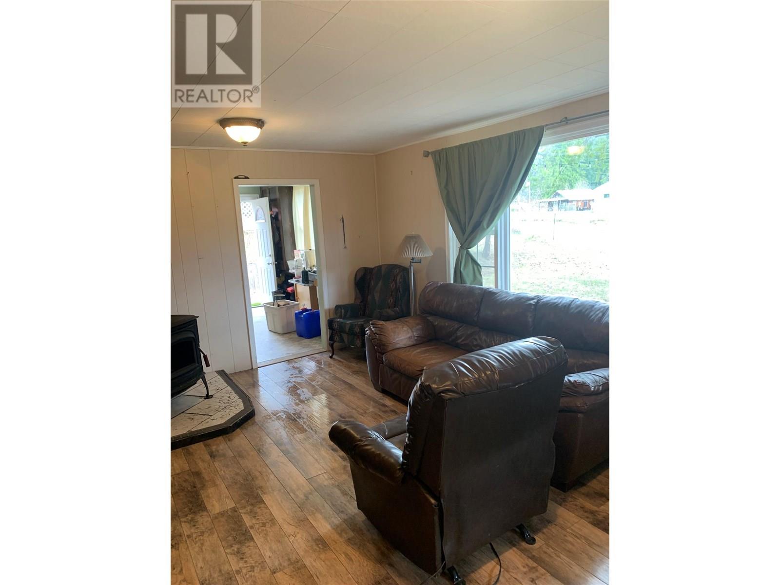 572 6 Highway, Nakusp, British Columbia  V0G 1R1 - Photo 15 - 10357088