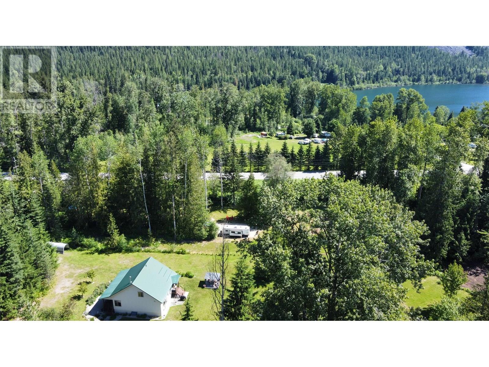 153 Wildwood Road, Summit Lake, British Columbia  V0G 1R1 - Photo 2 - 10357178