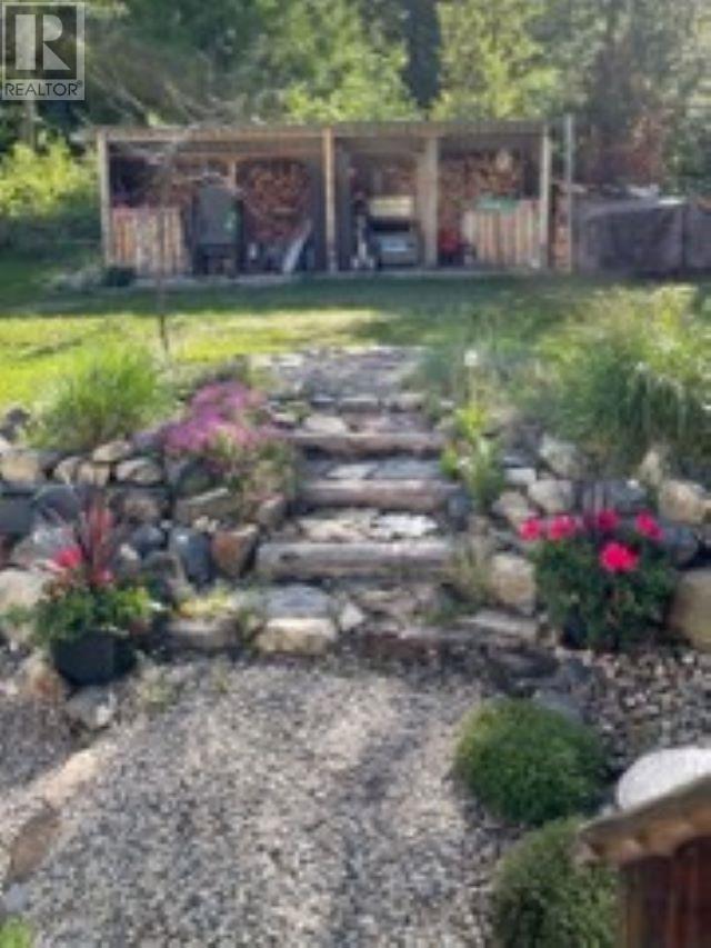 153 Wildwood Road, Summit Lake, British Columbia  V0G 1R1 - Photo 20 - 10357178
