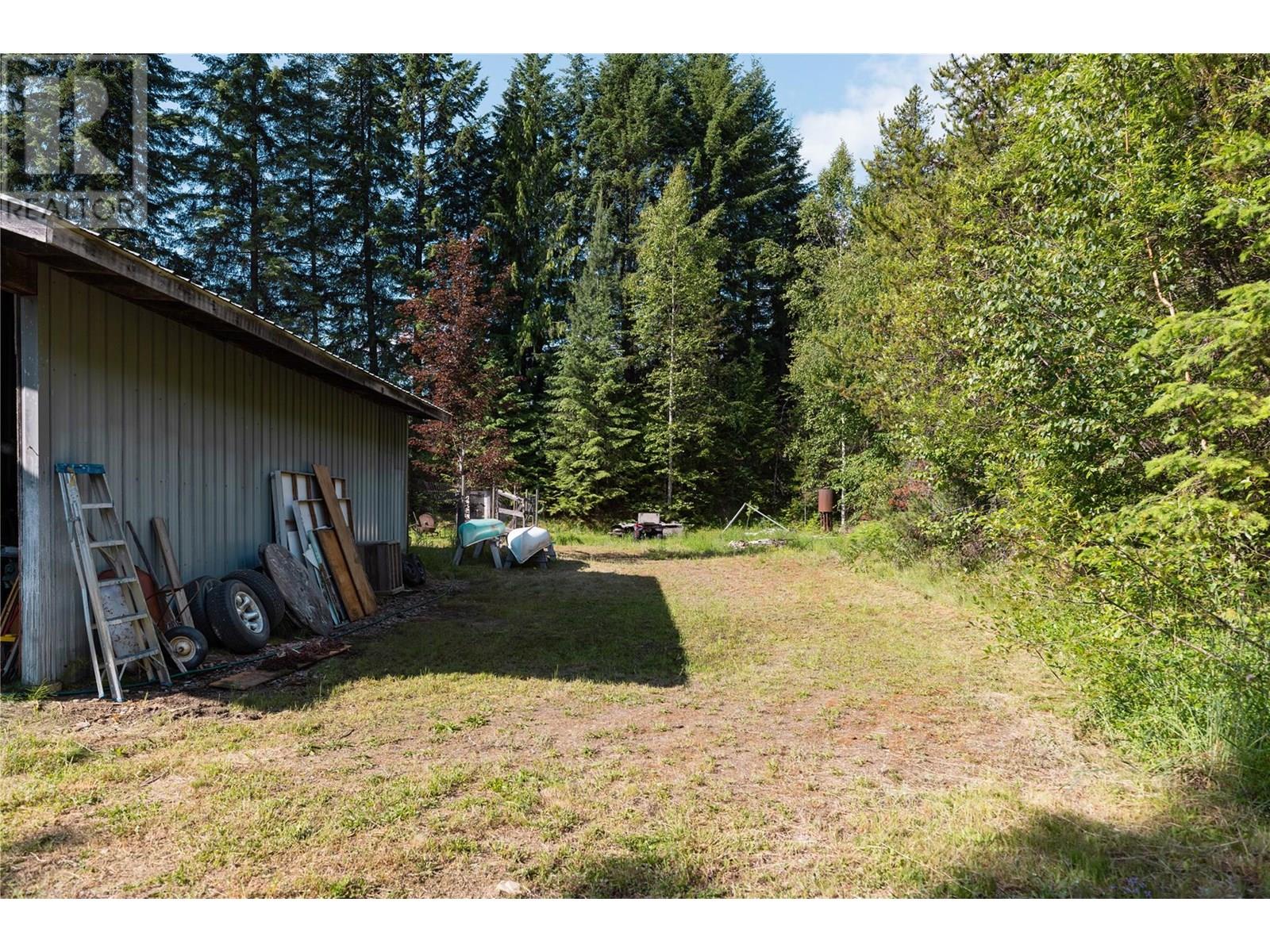 6777 Perry's Back Road, Winlaw, British Columbia  V0G 2J0 - Photo 38 - 10356357