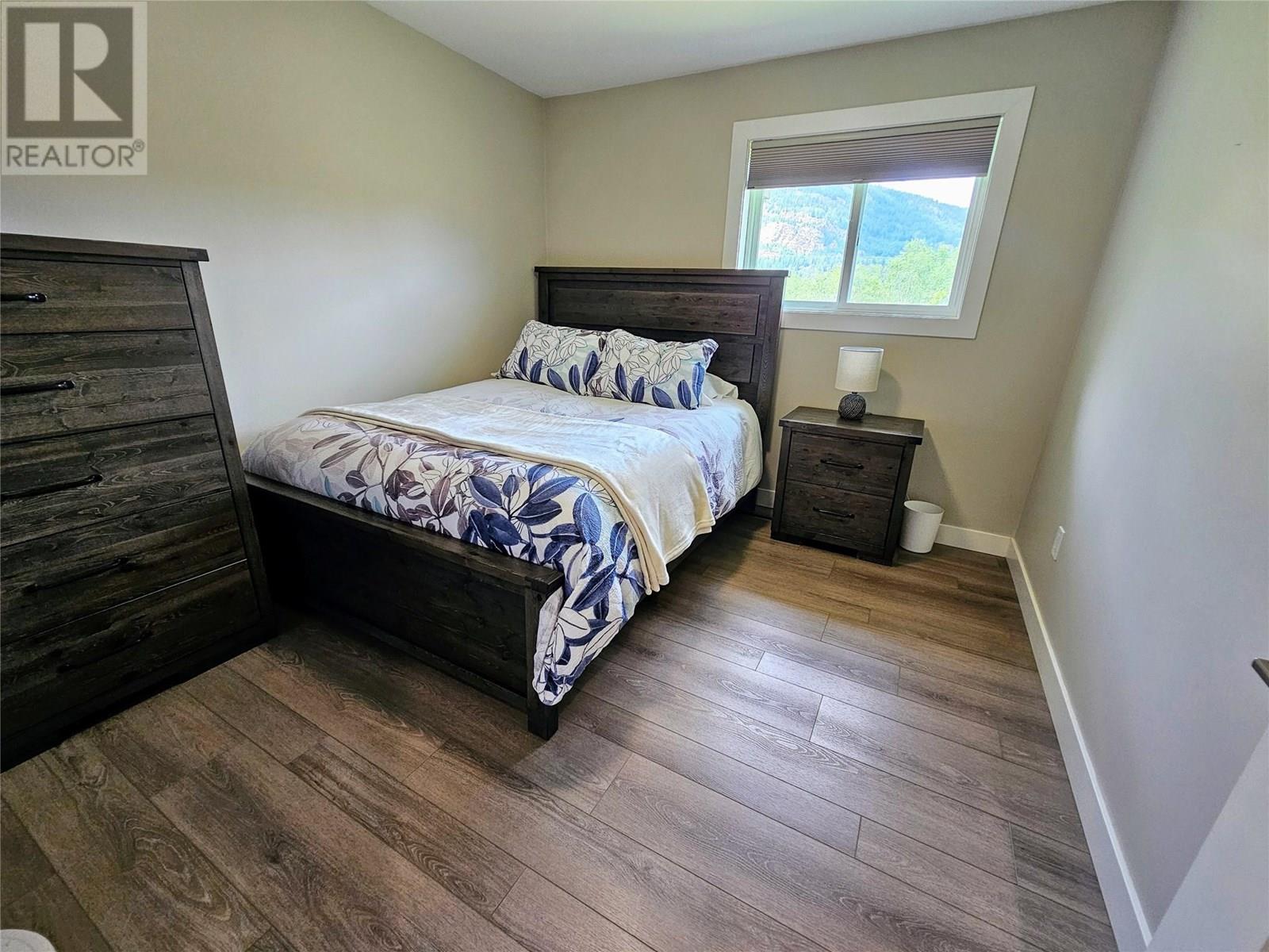 9480 Station Road, Trail, British Columbia  V1R 4W6 - Photo 26 - 10357326