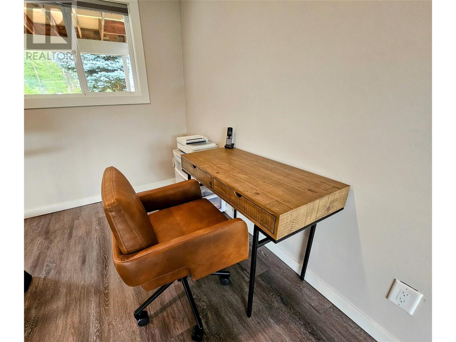 9480 Station Road, Trail, British Columbia  V1R 4W6 - Photo 35 - 10357326