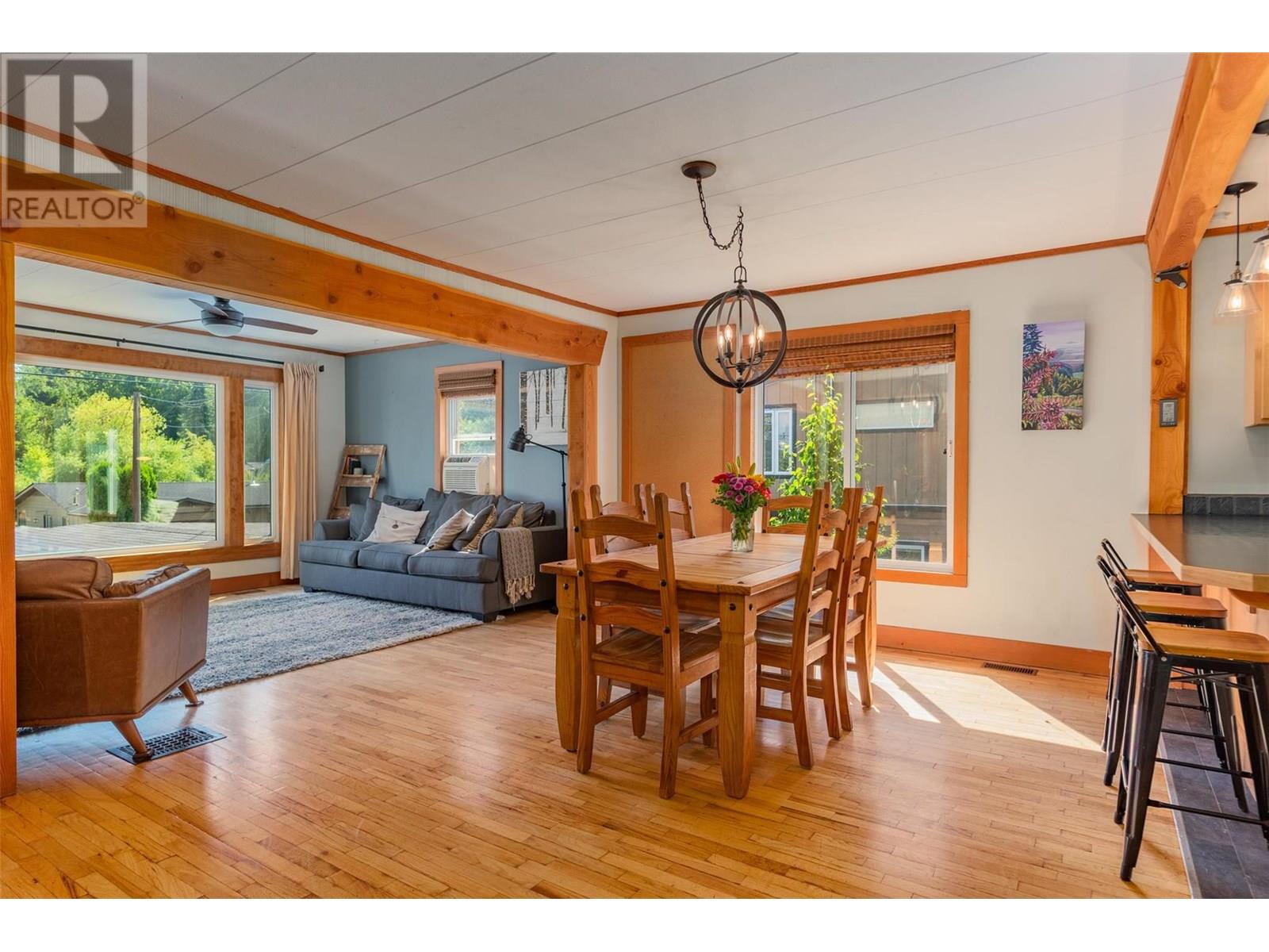 1954 Thompson Avenue, Rossland, British Columbia  V0G 1Y0 - Photo 21 - 10356106