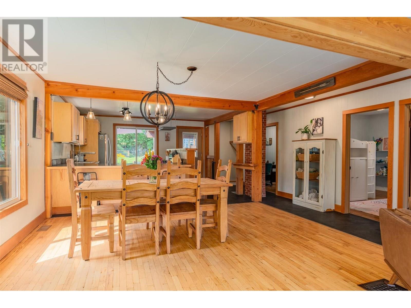 1954 Thompson Avenue, Rossland, British Columbia  V0G 1Y0 - Photo 25 - 10356106