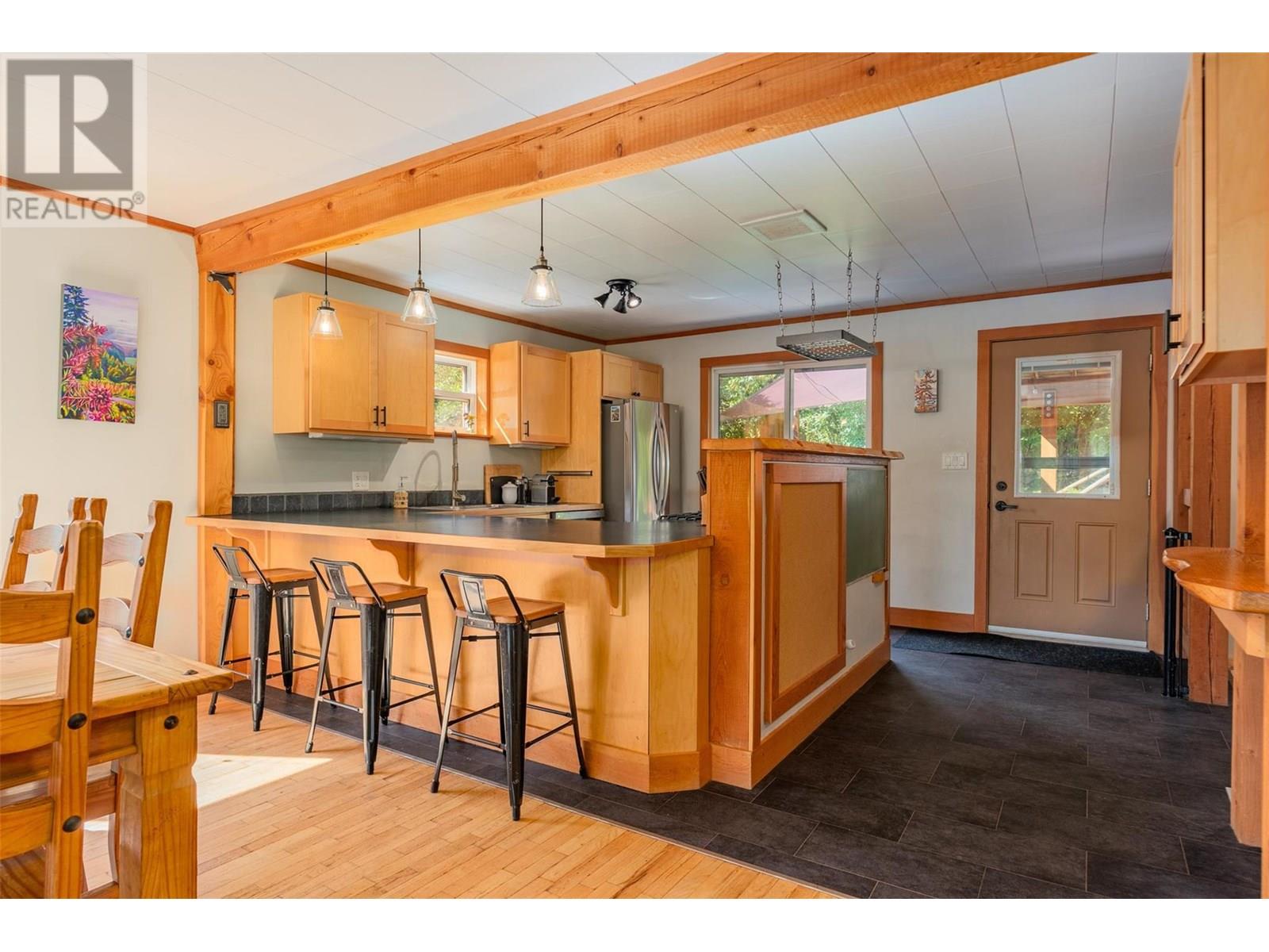 1954 Thompson Avenue, Rossland, British Columbia  V0G 1Y0 - Photo 36 - 10356106