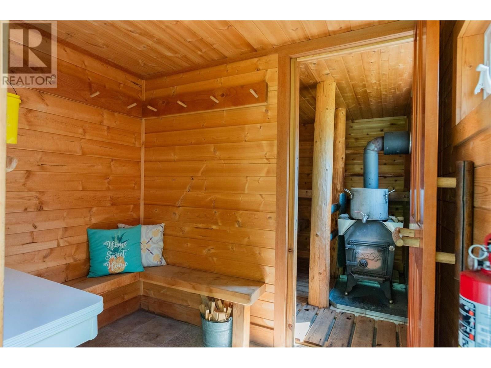1954 Thompson Avenue, Rossland, British Columbia  V0G 1Y0 - Photo 45 - 10356106