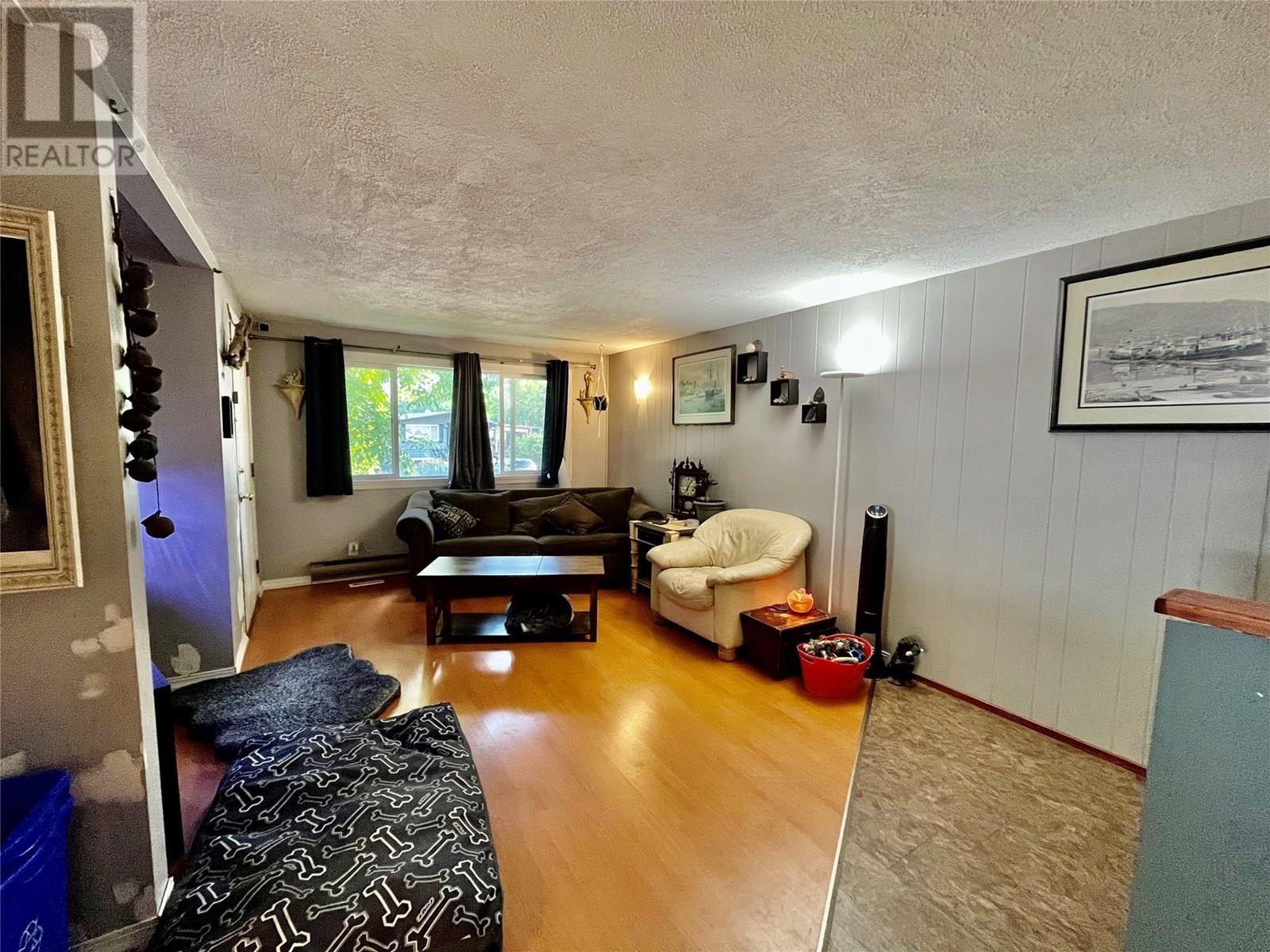 850 Columbia Crescent, Nakusp, British Columbia  V0G 1R0 - Photo 10 - 10357392