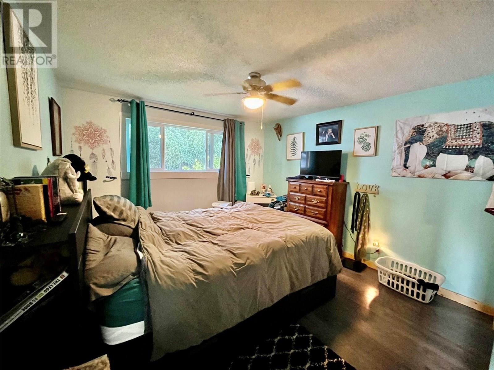 850 Columbia Crescent, Nakusp, British Columbia  V0G 1R0 - Photo 13 - 10357392