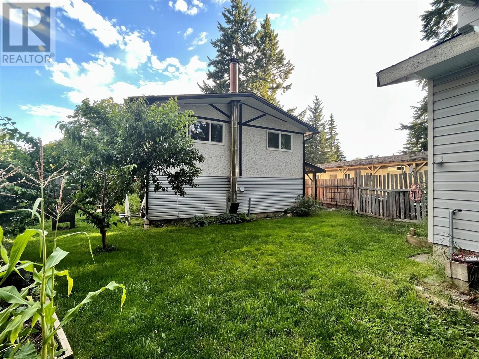 850 Columbia Crescent, Nakusp, British Columbia  V0G 1R0 - Photo 33 - 10357392