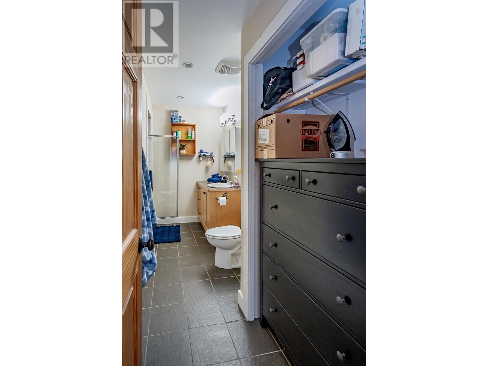 609 Craft Street, Kaslo, British Columbia  V0G 1M0 - Photo 19 - 10357162