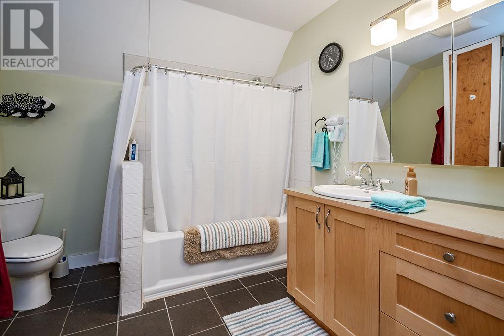 609 Craft Street, Kaslo, British Columbia  V0G 1M0 - Photo 32 - 10357162