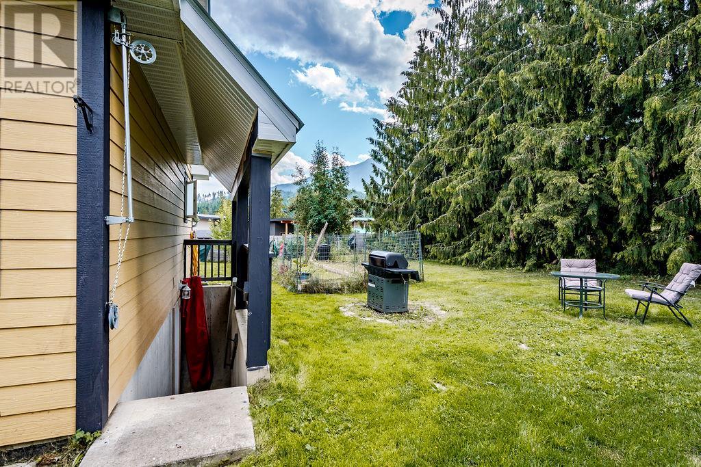 609 Craft Street, Kaslo, British Columbia  V0G 1M0 - Photo 39 - 10357162