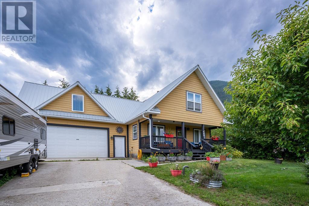 609 Craft Street, Kaslo, British Columbia  V0G 1M0 - Photo 5 - 10357162