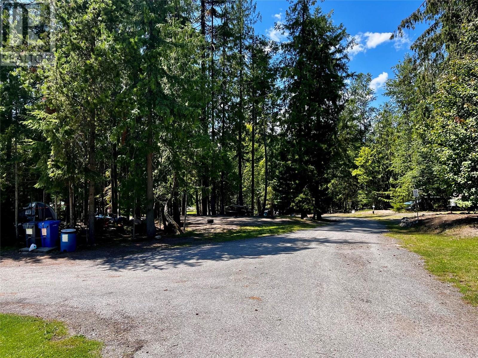 1701 Highway 23 Highway, Nakusp, British Columbia  V0G 1R0 - Photo 38 - 10356699