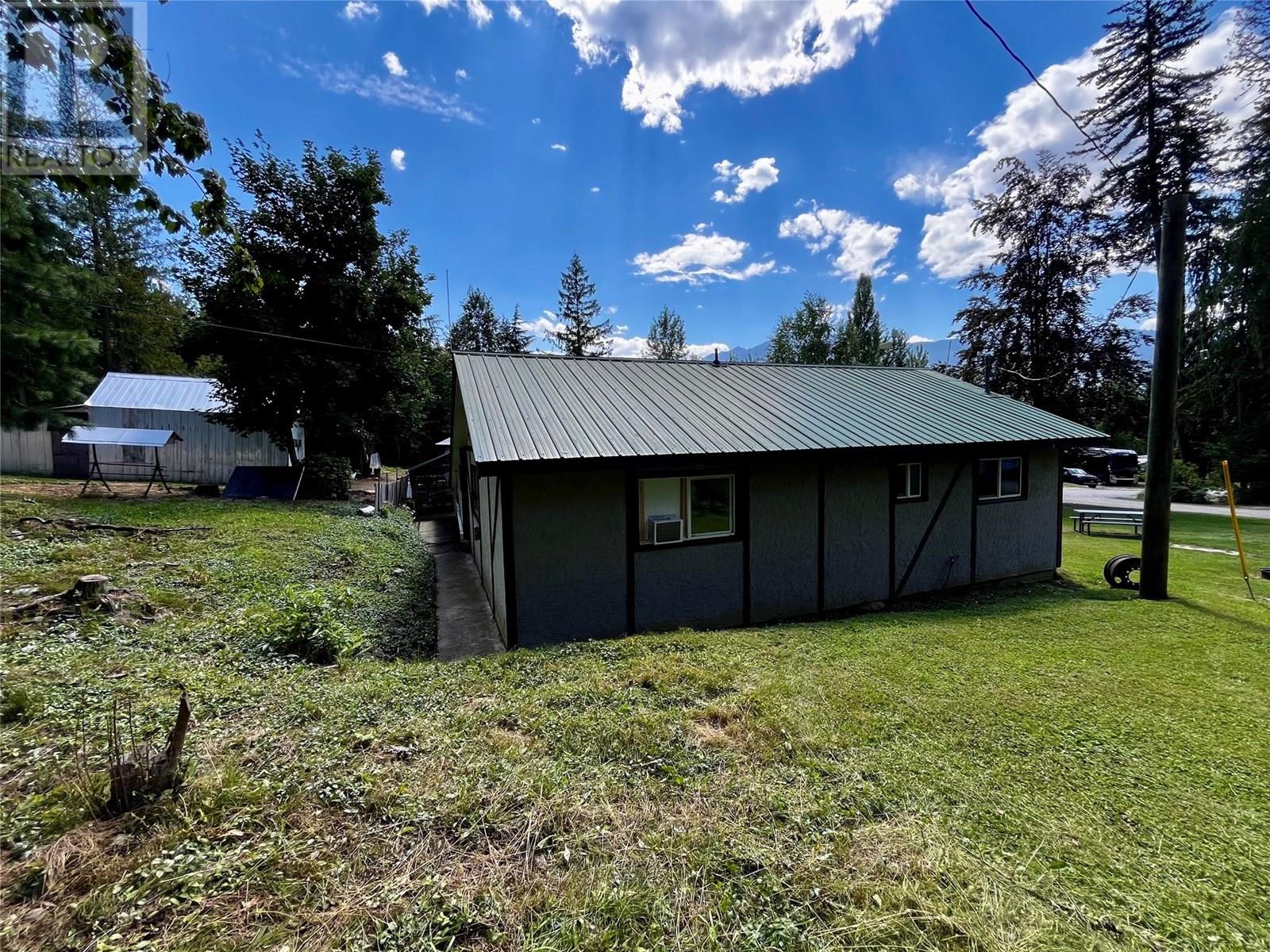 1701 Highway 23 Highway, Nakusp, British Columbia  V0G 1R0 - Photo 97 - 10356699