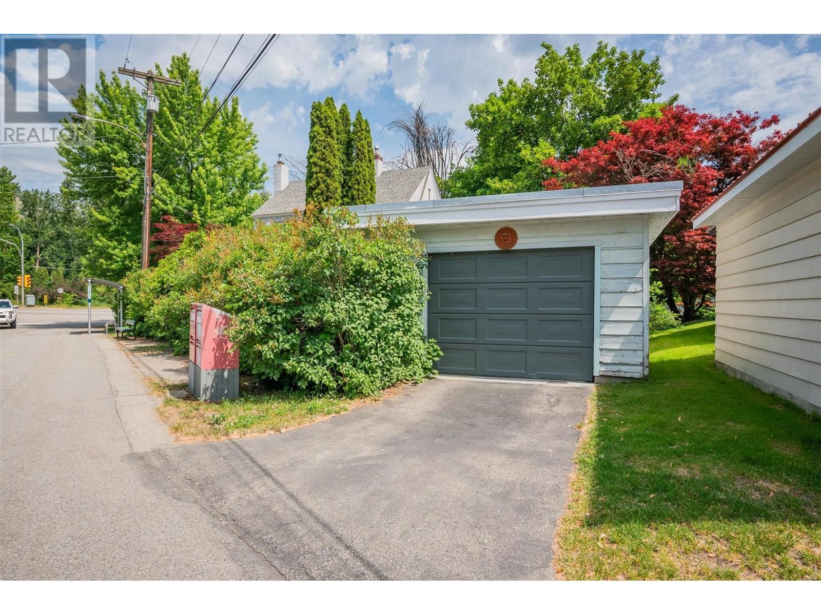 399 Murray Drive, Warfield, British Columbia  V1R 2J5 - Photo 44 - 10357082