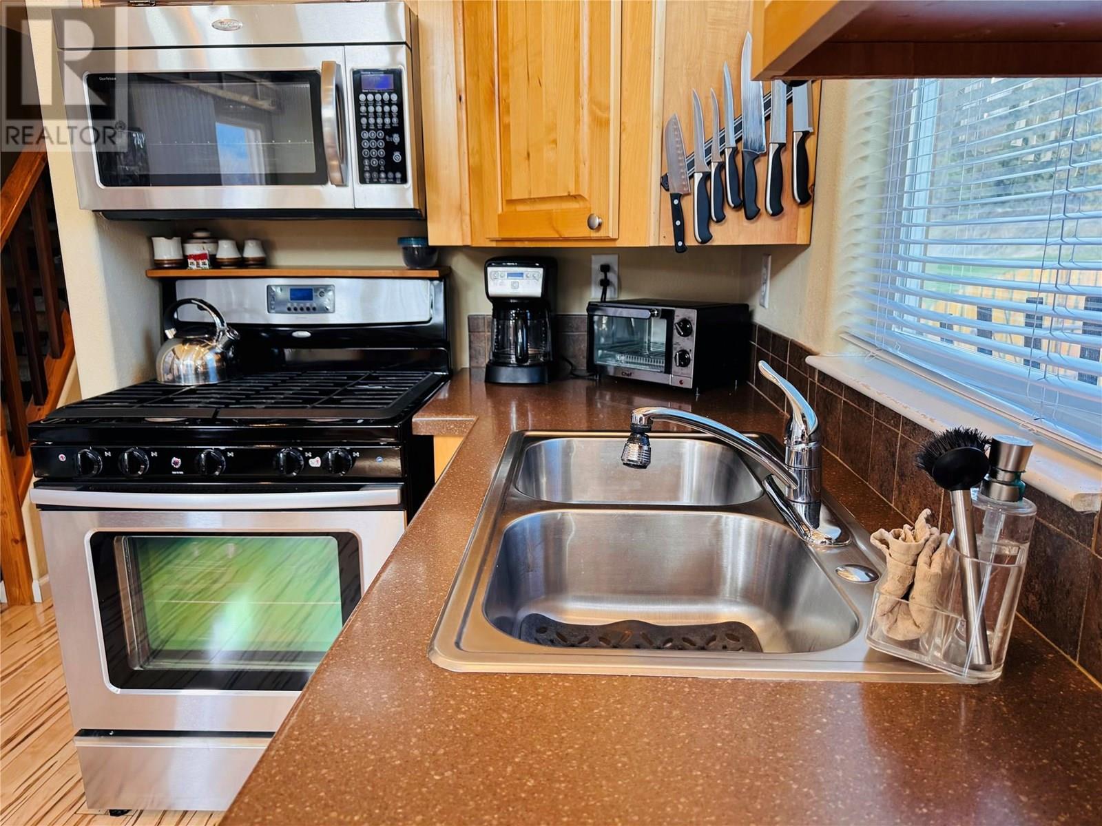 1835 Bakery Frontage Road Unit# 6, Christina Lake, British Columbia  V0H 1E2 - Photo 22 - 10357556