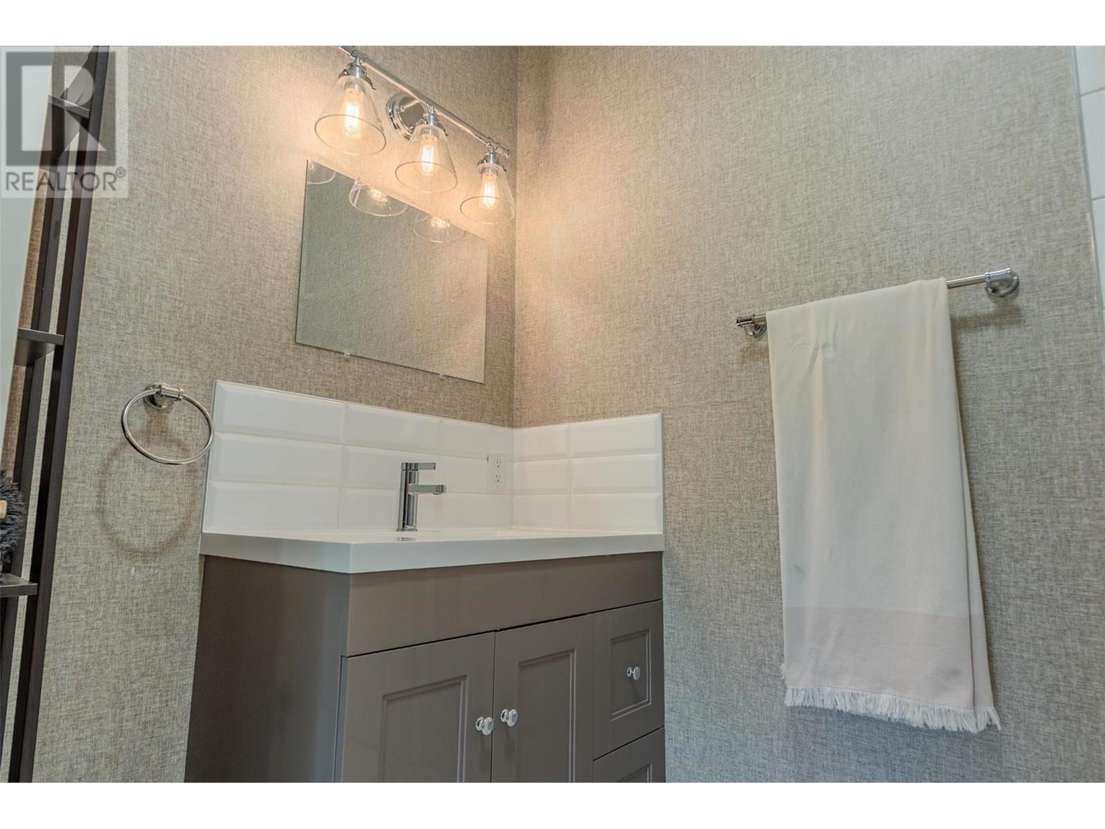1606 Thompson Avenue Unit# A, Rossland, British Columbia  V0G 1Y0 - Photo 37 - 10357290