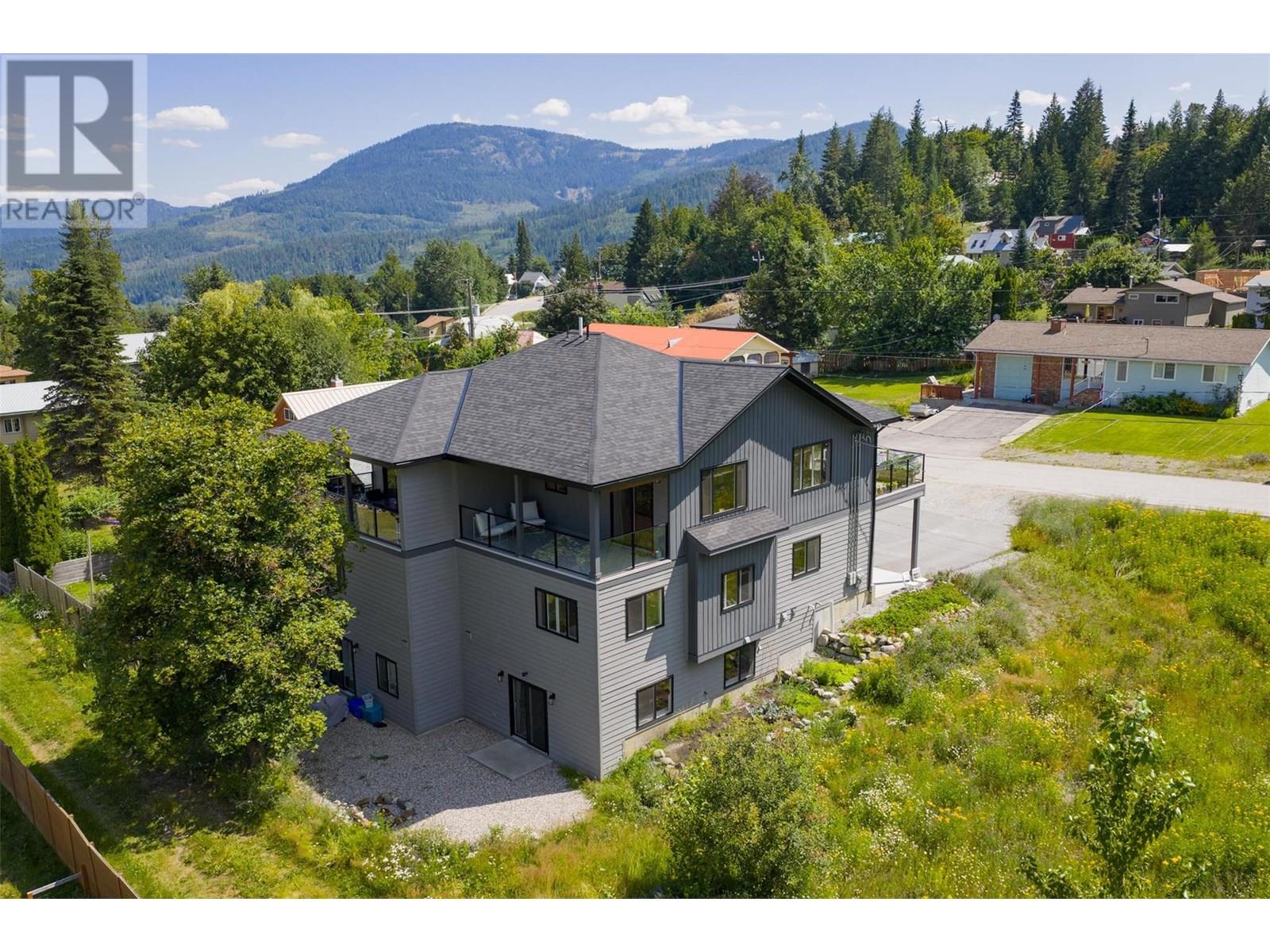 1606 Thompson Avenue Unit# A, Rossland, British Columbia  V0G 1Y0 - Photo 39 - 10357290