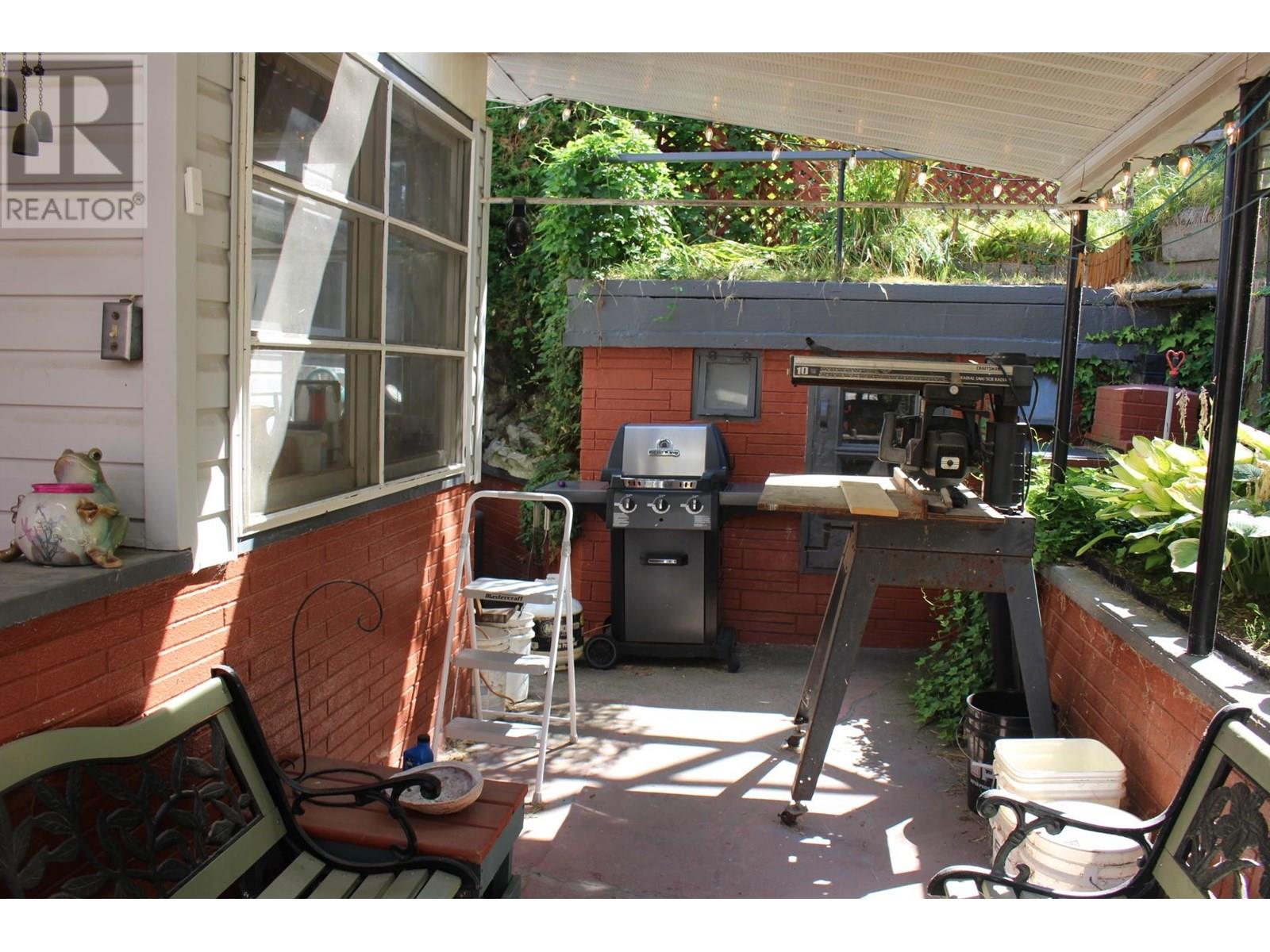 154 Kitchener Street, Trail, British Columbia  V1R 3M1 - Photo 10 - 10357525